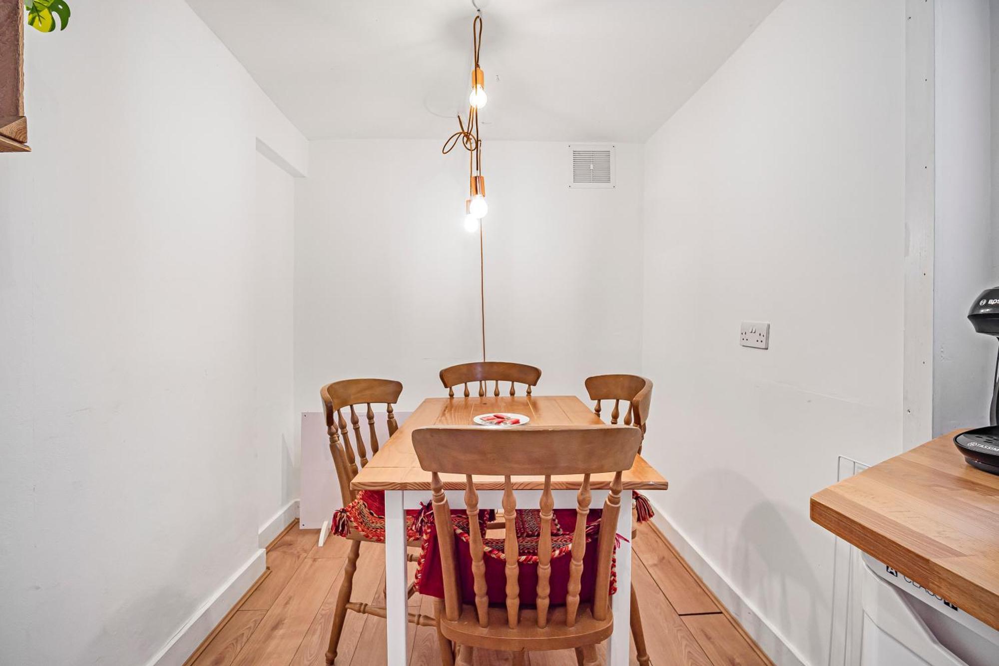 Pass The Keys Private Garden Apartment By Tulse Hill Station ロンドン エクステリア 写真