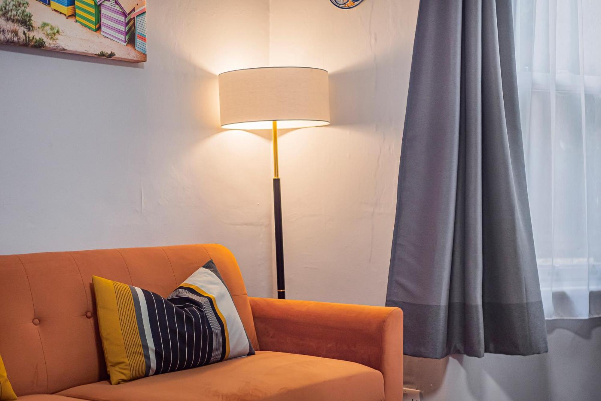 Pass The Keys Private Garden Apartment By Tulse Hill Station ロンドン エクステリア 写真